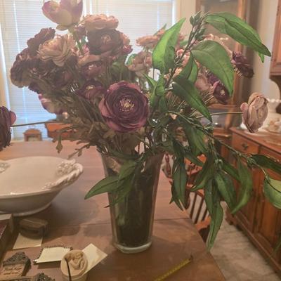 Vase with flowers