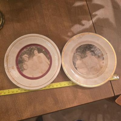 China plates with vintage pictures