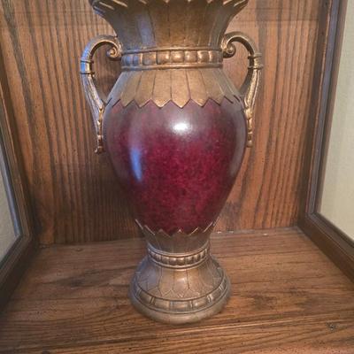 Molded vase