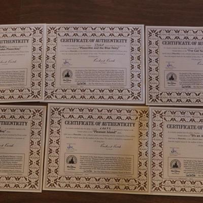 Knowles DISNEY "Pinocchio" with Certificate of Authenticity & Box