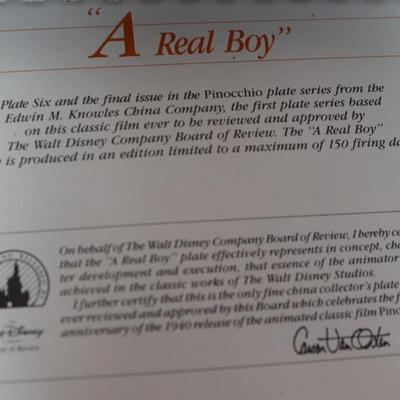 Knowles DISNEY "Pinocchio" with Certificate of Authenticity & Box