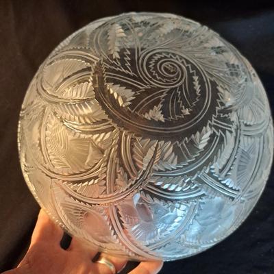 Lalique Crystal Prisms Sparrow Bowl & Orrefors Crystal Fleur Bowl (DR-SD)