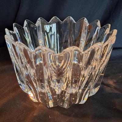Lalique Crystal Prisms Sparrow Bowl & Orrefors Crystal Fleur Bowl (DR-SD)