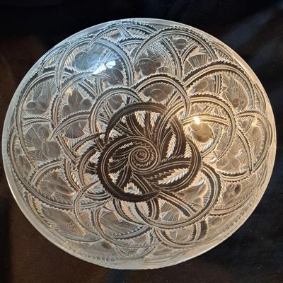 Lalique Crystal Prisms Sparrow Bowl & Orrefors Crystal Fleur Bowl (DR-SD)