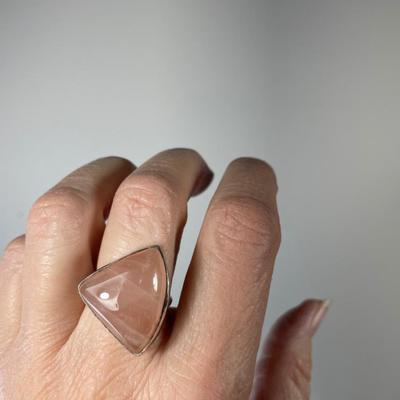 Rose Quartz Sterling Ring 7