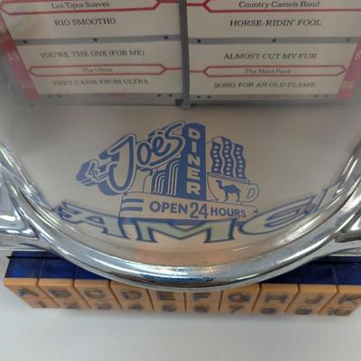 Camel Joe's Diner Jukebox Radio & Tape Player