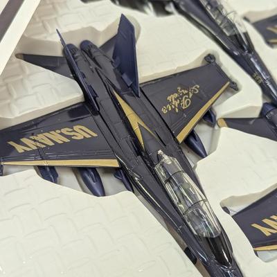 Die Cast Metal Airplanes Blue Angels US Navy Signed 2008 Air Show