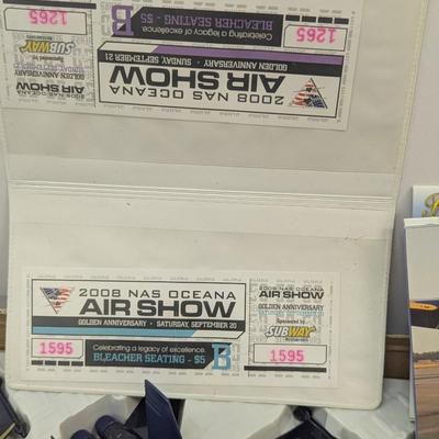 Die Cast Metal Airplanes Blue Angels US Navy Signed 2008 Air Show