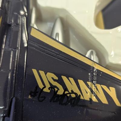 Die Cast Metal Airplanes Blue Angels US Navy Signed 2008 Air Show