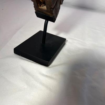 Carved Wooden Buddhist Statues (DR-RG)
