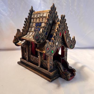 Thai Spirit House (LR-RG)