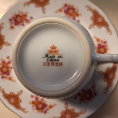 Pair of Chinese china teacups