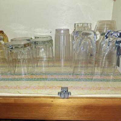Glassware lot