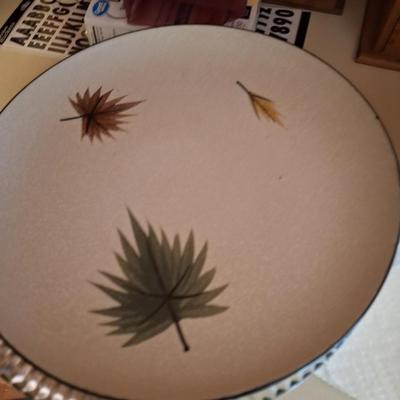 Stoneware dish set