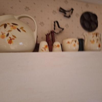 Hall Autumn Leaf set 8 pc
