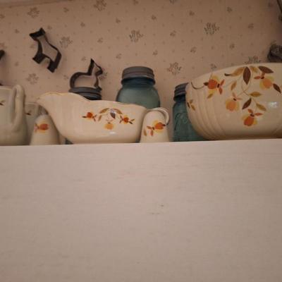 Hall Autumn Leaf set 8 pc