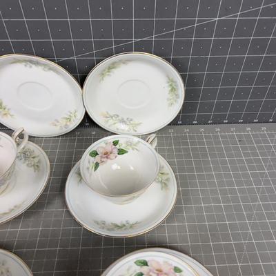 Tea Set in White, Pink & Green, by Grace Chino in Occupied Japan 