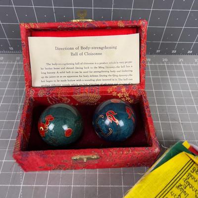 Singing Bowls and Tibet Prayer Flag
