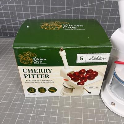 CHERRY PITTER 
