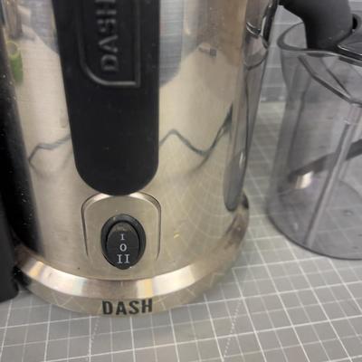 DASH Juicer 