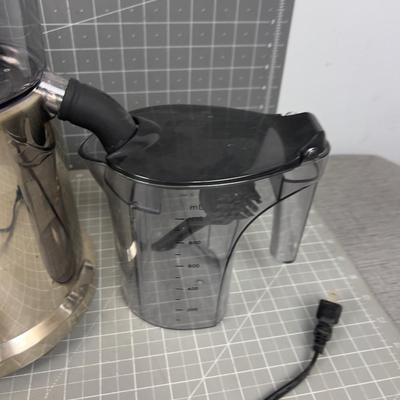 DASH Juicer 