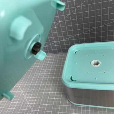 Turquoise Electric ICE CREAM MAKER 