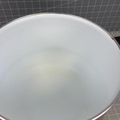 West Bend Fondue or Bean Pot 
