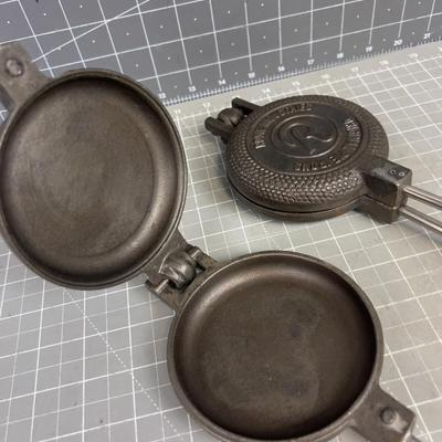 Pie Irons Pair 