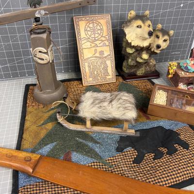 Moose, Plaque, Music Box on the Sewing Machine Etc. 