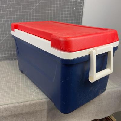 IGLOO 48 Quart COOLER 