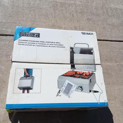 2-BURNER STAINLESS STEEL PORTABLE GRILL