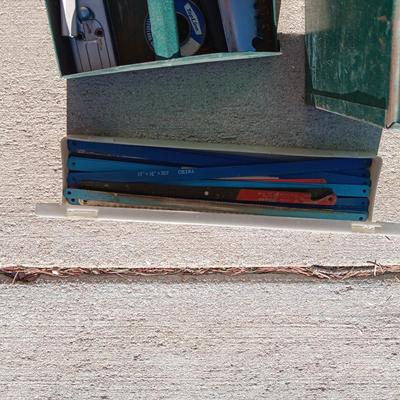 NICE TURNER METAL TOOL BOX WITH SHELF AND SOME HAND TOOLS