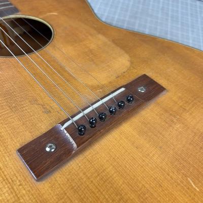 Acoustic Guitar-  Harmony Reinforces Neck 