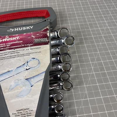 Husky 10 Piece Metric Combination Wrench Set