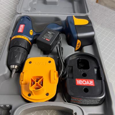 RYOBI 12 Volt Cordless Drill with Hard Case, Battery and Changer