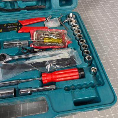 Tool Set with Case