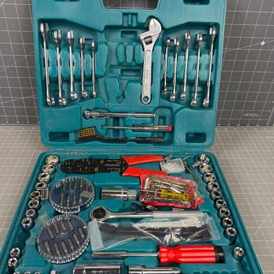 Tool Set with Case