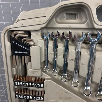 Socket and Wrench Set 