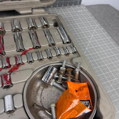 Socket and Wrench Set 