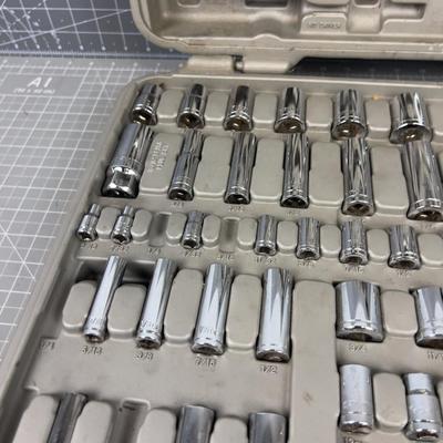 Socket and Wrench Set 