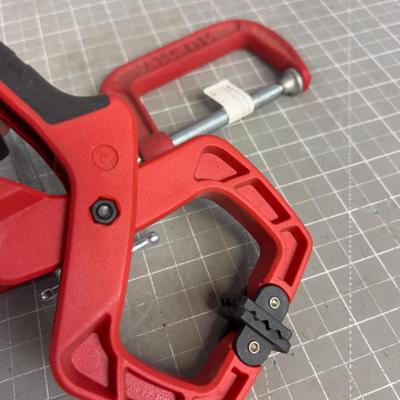 3 Clamps, Husky