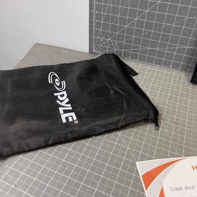 PYLE foldable DJ Laptop stand