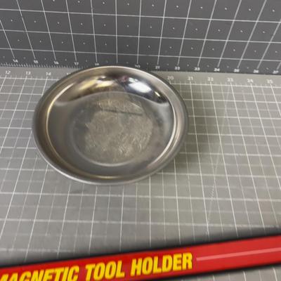 2 Magnetic Tool Holder and a Parts Holder