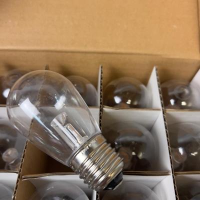 Box of 20 Brand NEW Light Bulbs