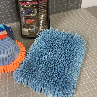 CAR Cleaning Lot: Mit, Duster, Polishing items