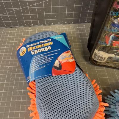 CAR Cleaning Lot: Mit, Duster, Polishing items