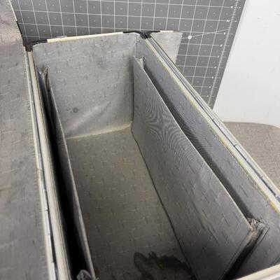 Metal Cases 
