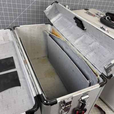Metal Cases 