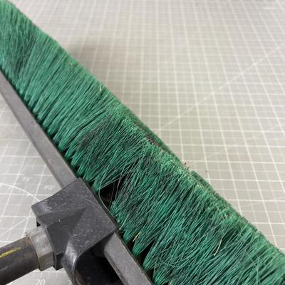 24" Push Broom 