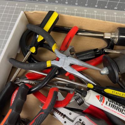 Hand Tools: Pliers, Cutters and Needle Nose 